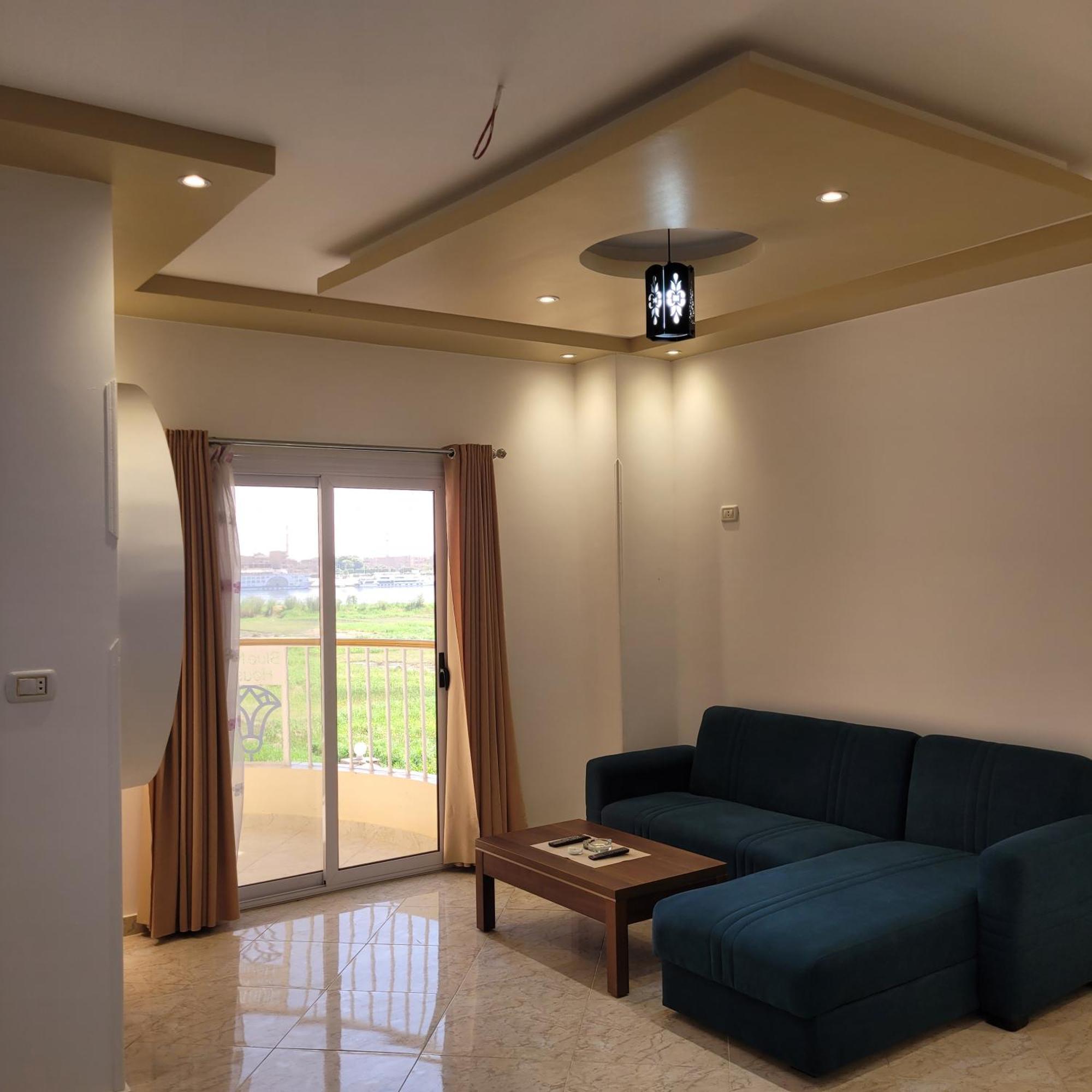 Apartment Blue Nile House
