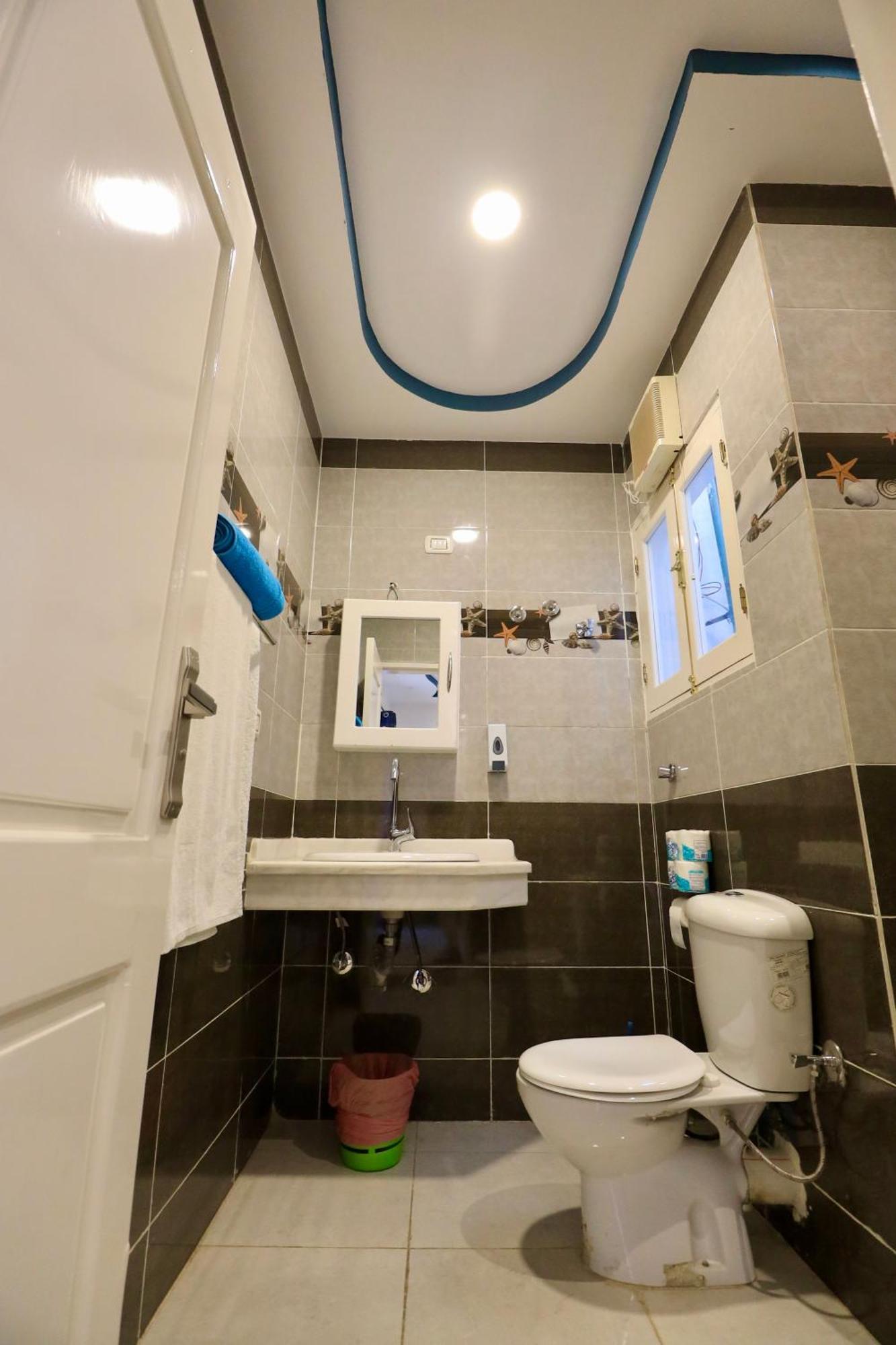 Apartment Blue Nile House
